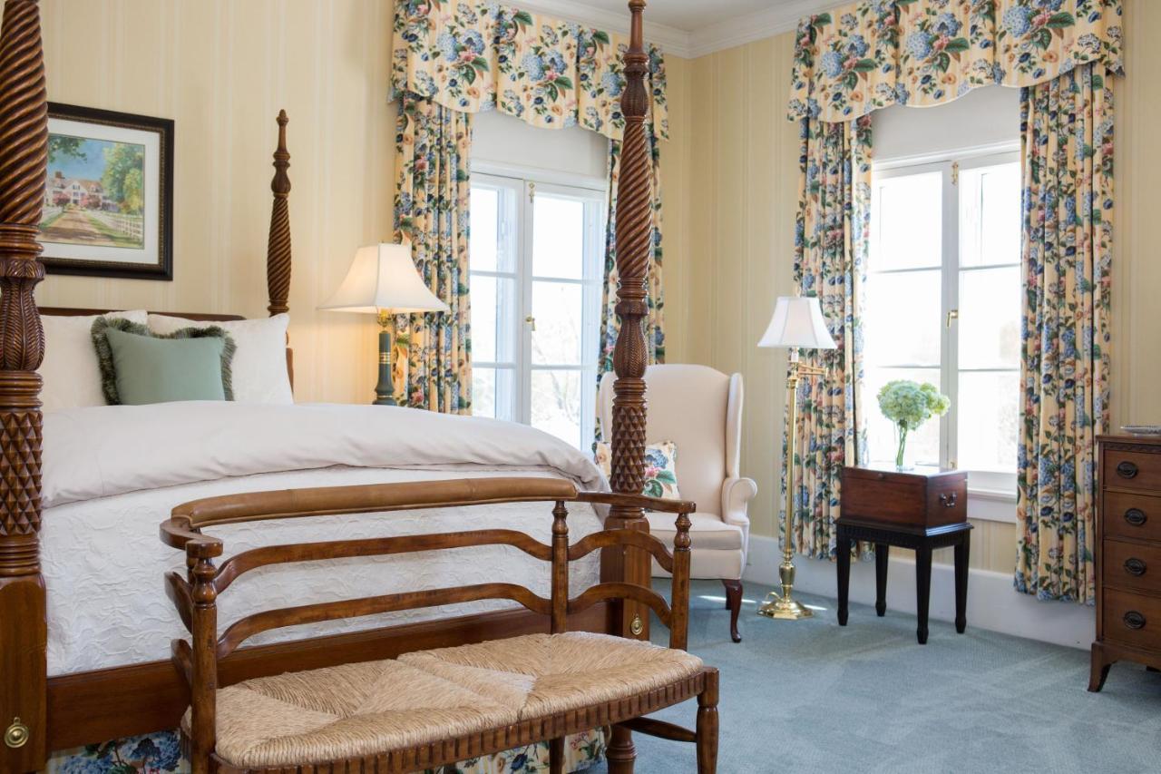 Inn At Warner Hall Gloucester Exteriér fotografie