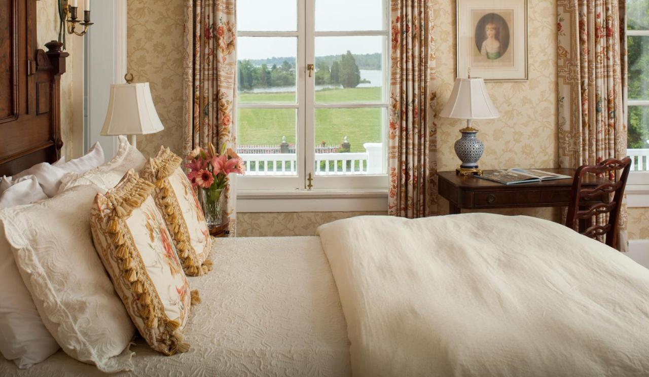 Inn At Warner Hall Gloucester Exteriér fotografie