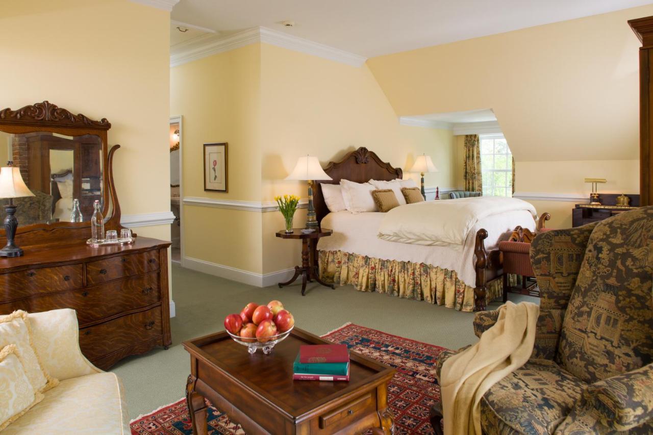 Inn At Warner Hall Gloucester Exteriér fotografie